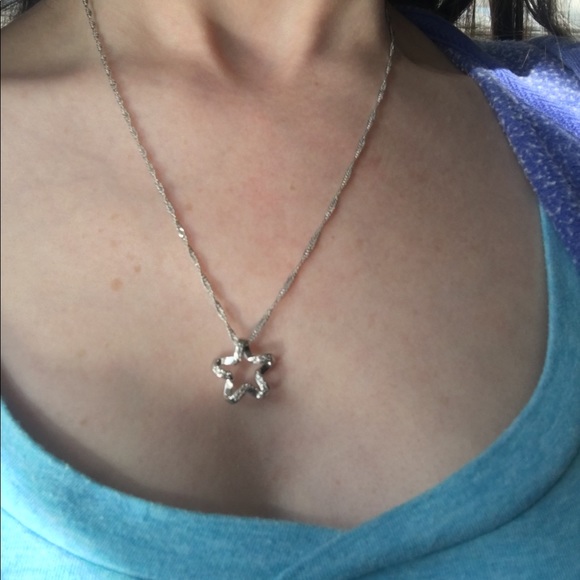 1 left! Sterling Silver Star Necklace with CZ - Picture 3 of 3